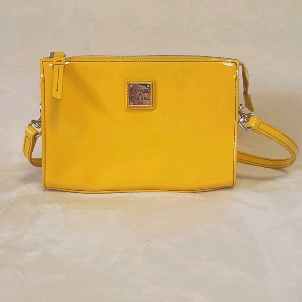 Dooney & Bourke Janine Crossbody in Dandelion